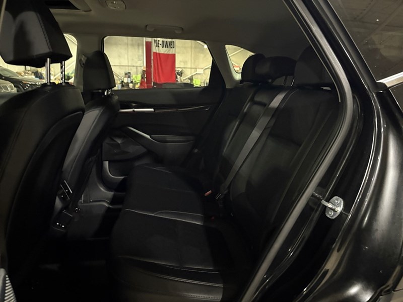 2025 Kia Seltos EX AWD