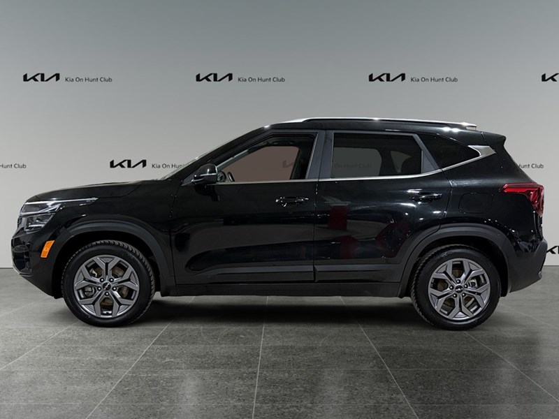 2025 Kia Seltos EX AWD