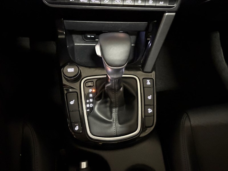 2025 Kia Seltos EX AWD
