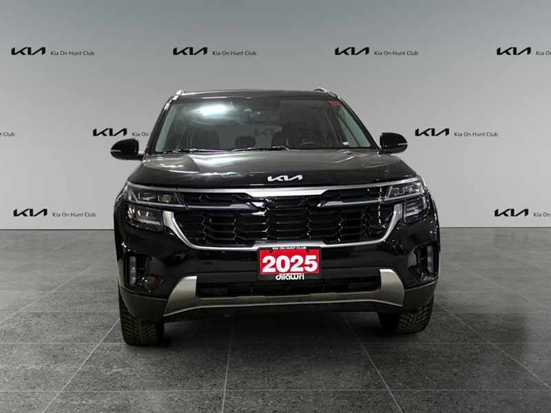 2025 Kia Seltos EX AWD
