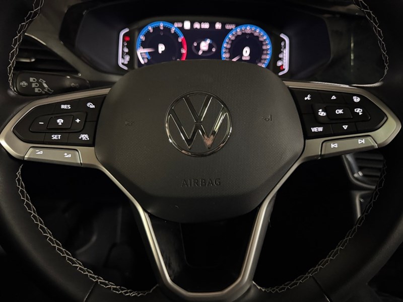 2023 Volkswagen Taos Highline 4MOTION