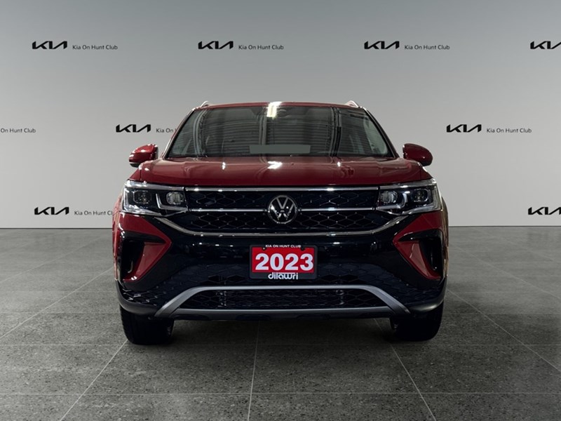 2023 Volkswagen Taos Highline 4MOTION