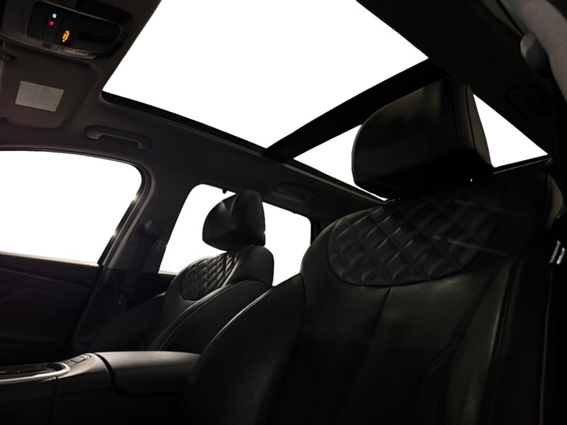 2022 Hyundai Santa Fe Plug-In Hybrid Luxury AWD