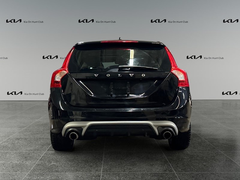 2018 Volvo V60 T5 AWD Dynamic