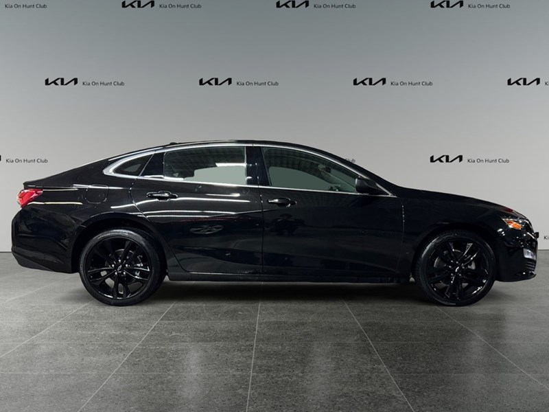 2024 Chevrolet Malibu LT Midnight Edlition