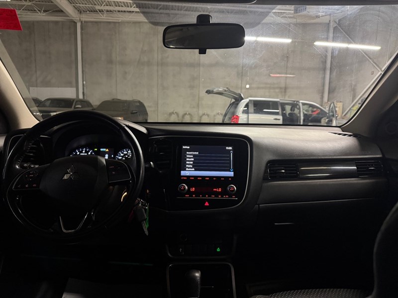 2020 Mitsubishi Outlander ES S-AWC