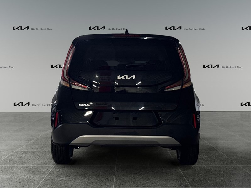 2023 Kia Soul EX IVT