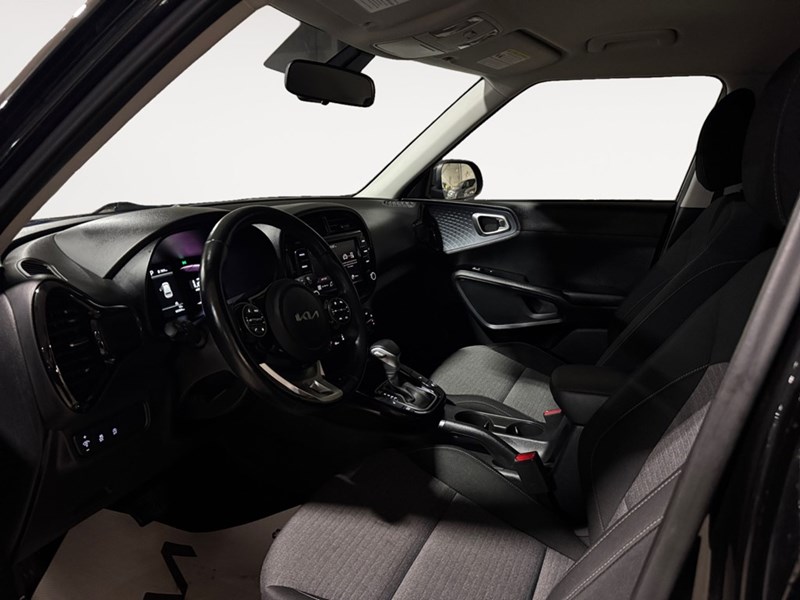 2023 Kia Soul EX IVT