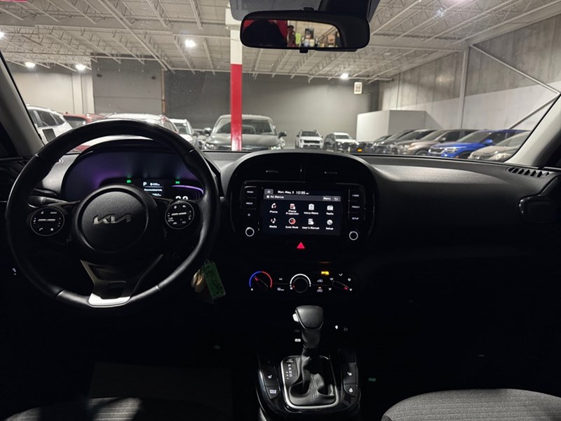 2023 Kia Soul EX IVT