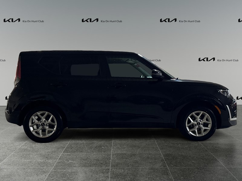2023 Kia Soul EX IVT