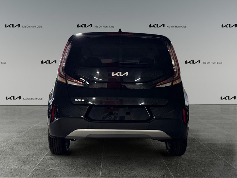 2023 Kia Soul EX IVT