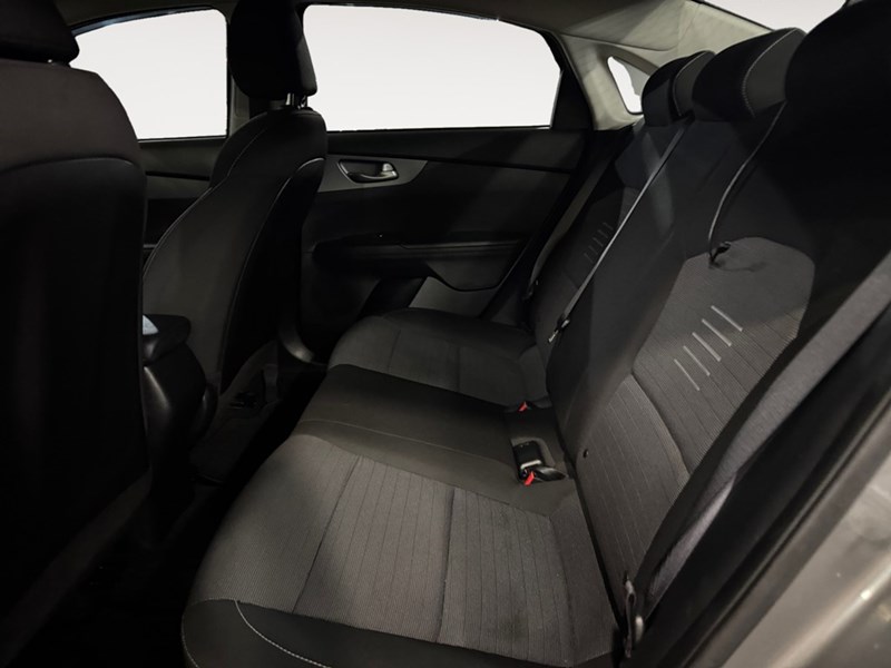 2021 Kia Forte LX IVT