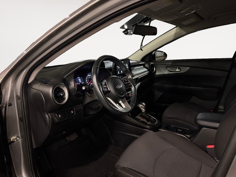 2021 Kia Forte LX IVT
