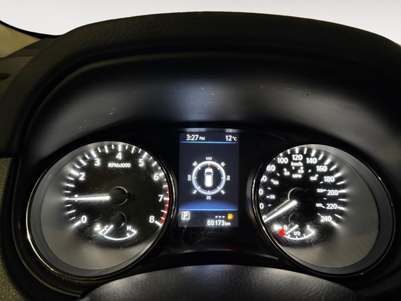 2018 Nissan Rogue AWD SV TECH