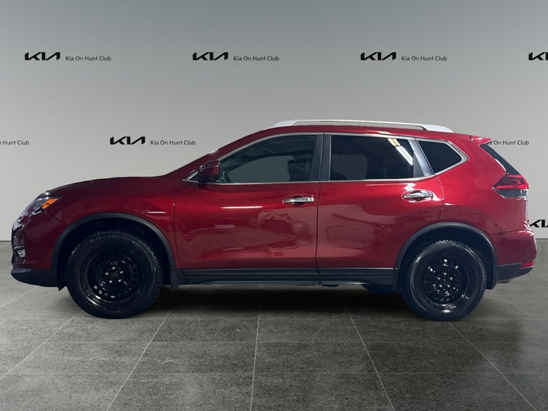 2018 Nissan Rogue AWD SV TECH