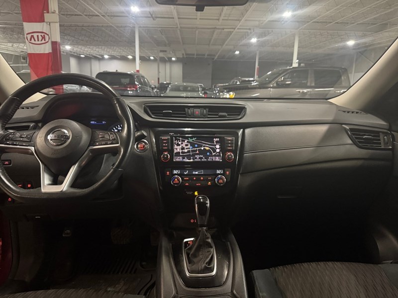 2018 Nissan Rogue AWD SV TECH