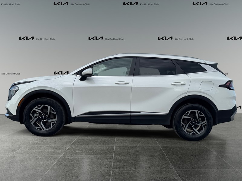 2024 Kia Sportage LX AWD