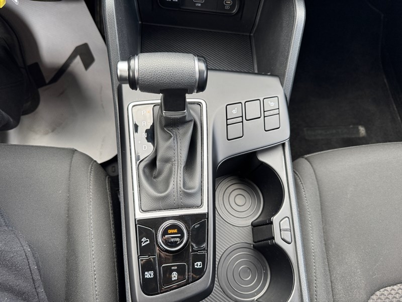 2024 Kia Sportage LX AWD