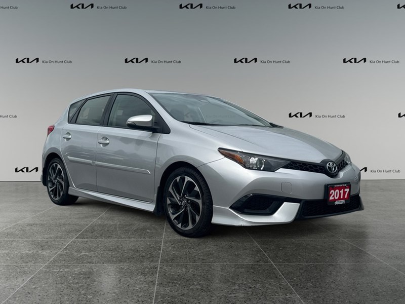 2017 Toyota Corolla iM 4dr HB CVT