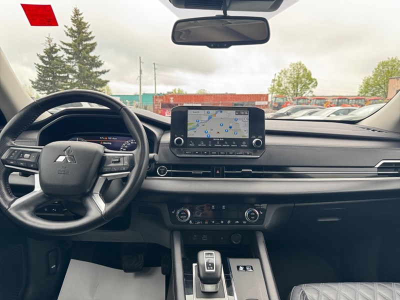 2024 Mitsubishi Outlander Plug-In Hybrid SEL S-AWC