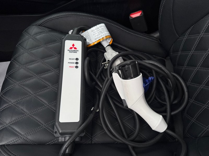 2024 Mitsubishi Outlander Plug-In Hybrid SEL S-AWC