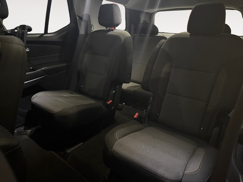 2021 Chevrolet Traverse LT Cloth w/1LT
