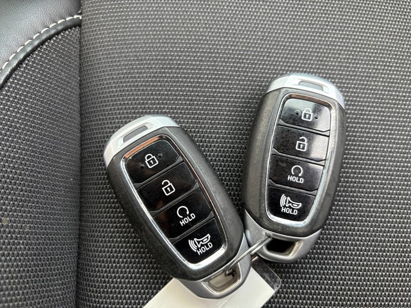 2021 Hyundai Venue Ultimate IVT w/Black Interior