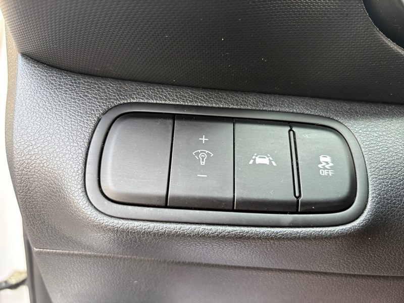 2021 Hyundai Venue Ultimate IVT w/Black Interior