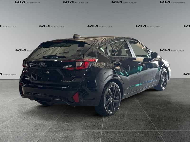 2024 Subaru Impreza Touring AWD