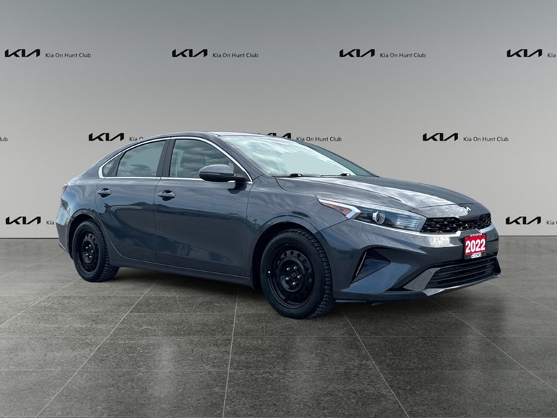 2022 Kia Forte EX IVT