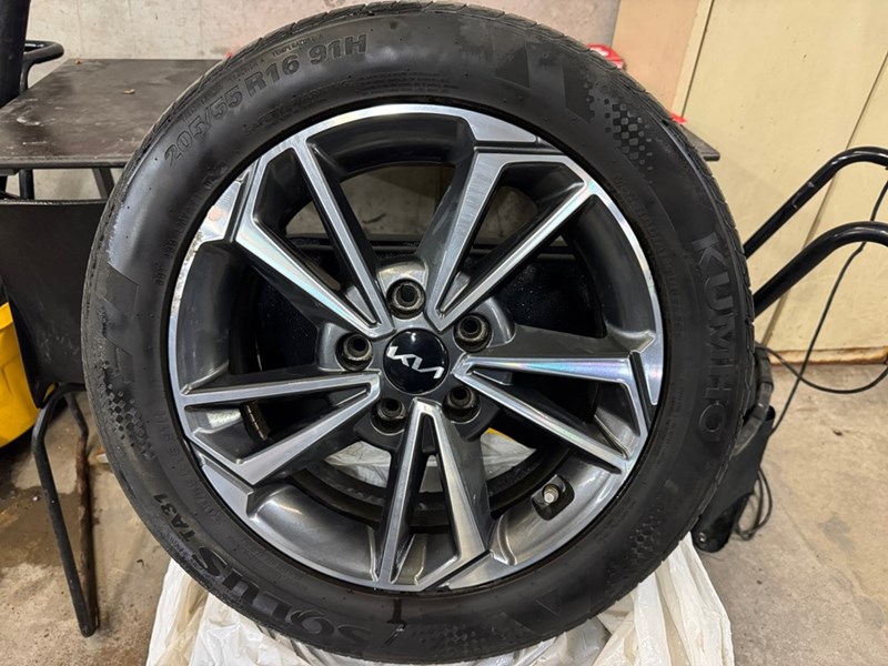 2022 Kia Forte EX IVT