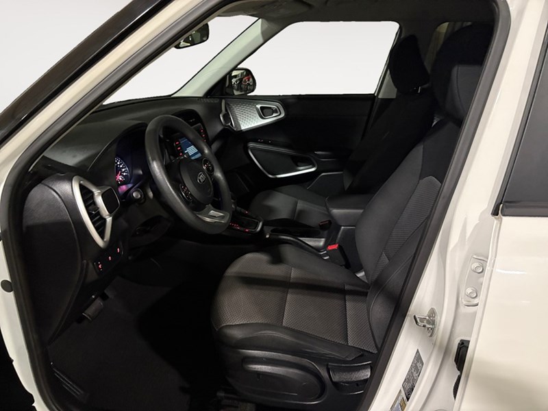 2021 Kia Soul LX IVT