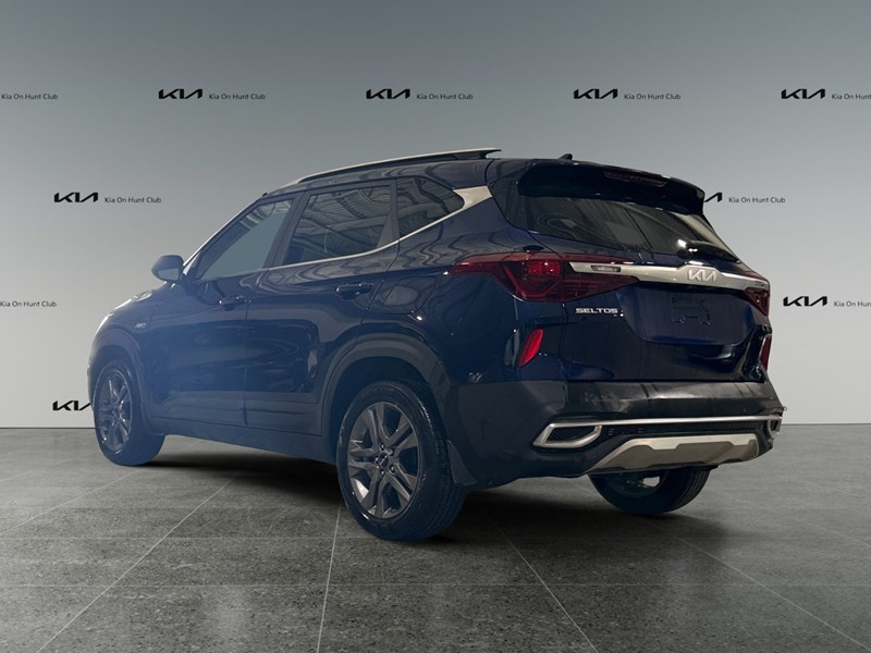 2023 Kia Seltos EX AWD