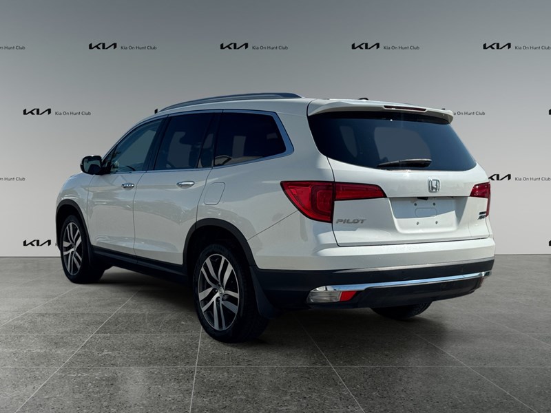 2017 Honda Pilot 4WD 4dr Touring
