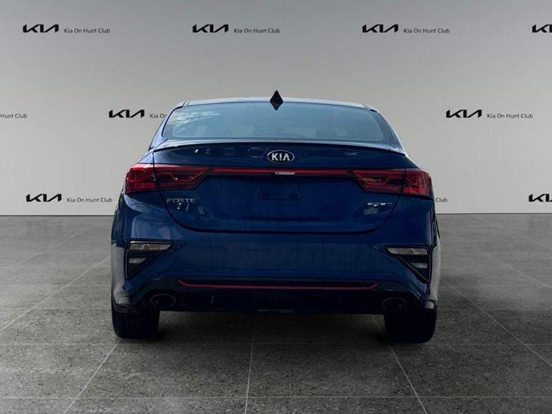2021 Kia Forte GT lLIMITED