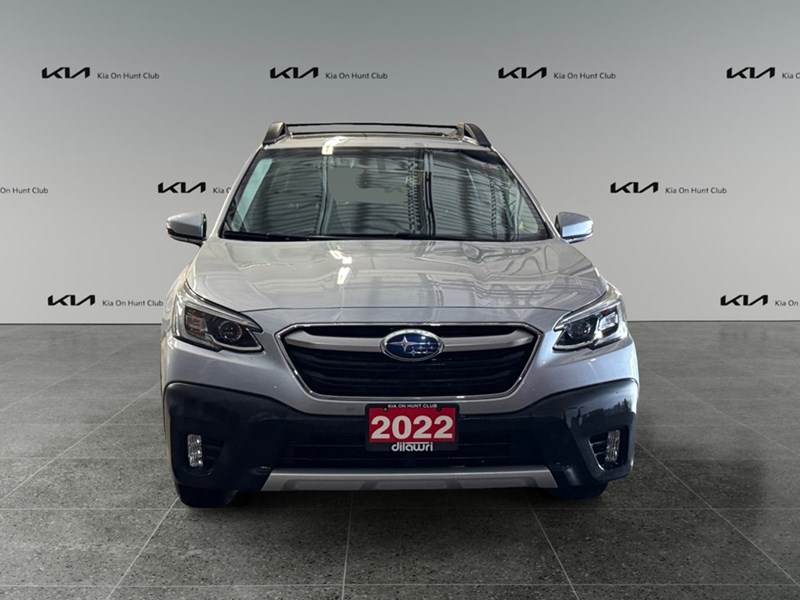2022 Subaru Outback Limited XT CVT