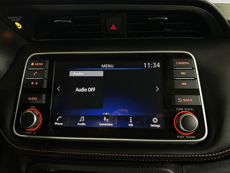 2020 Nissan Kicks SR Premium PKG.