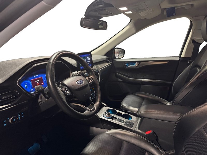 2021 Ford Escape Titanium Hybrid AWD