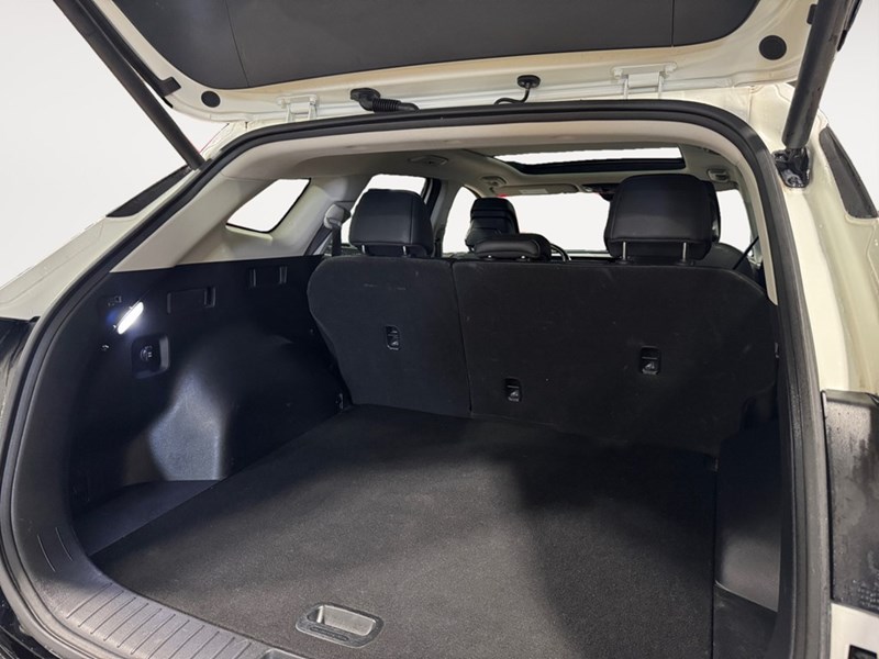 2023 Kia Sportage HEV SX AWD w/Black Interior