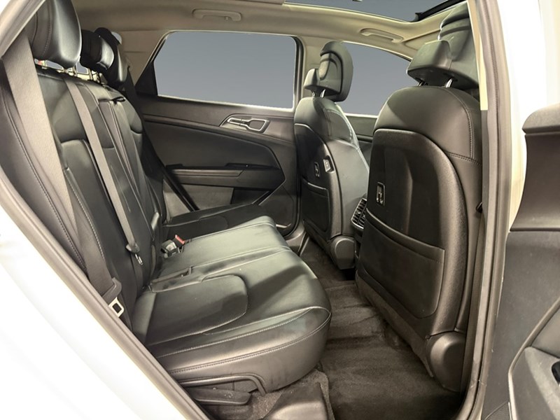 2023 Kia Sportage EX AWD