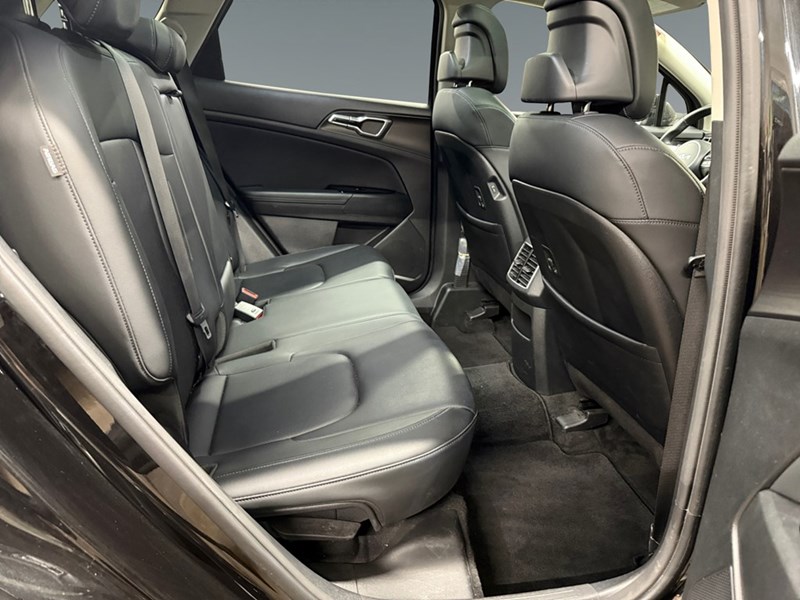 2024 Kia Sportage EX AWD