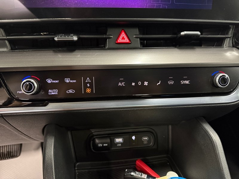 2024 Kia Sportage EX AWD