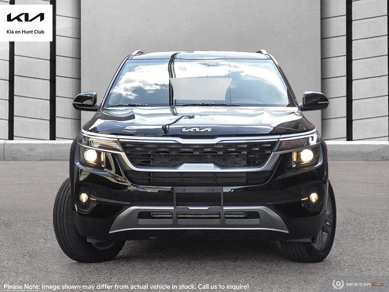 2023 Kia Seltos EX FWD