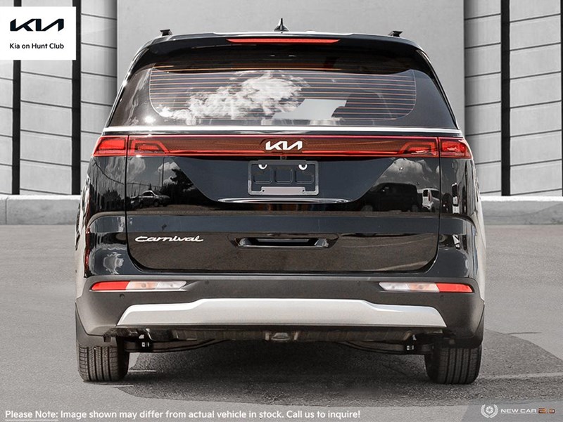 2023 Kia Carnival LX FWD