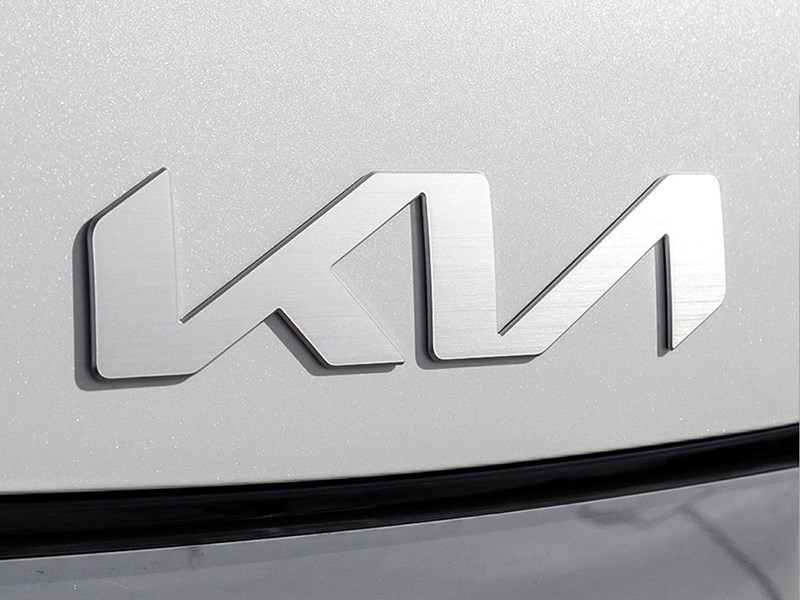 2025 Kia Sportage LX AWD