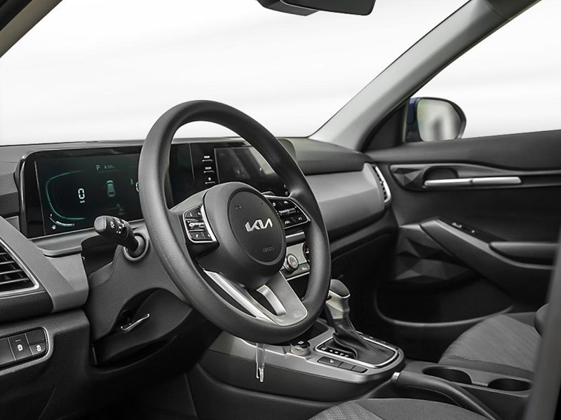 2025 Kia Seltos LX AWD