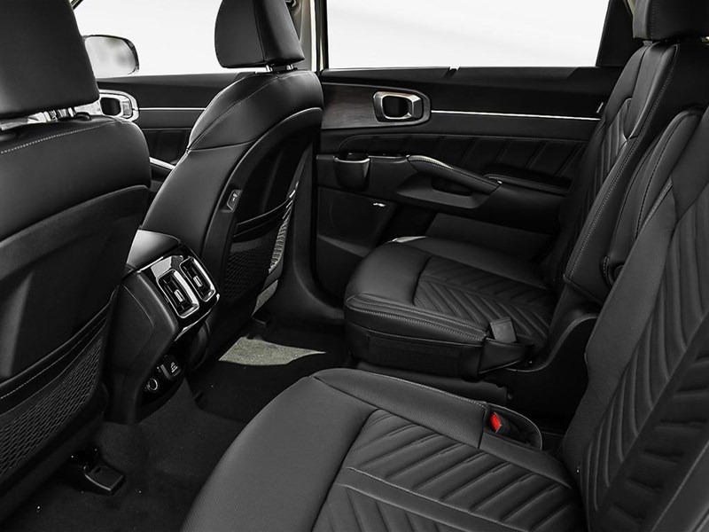 2025 Kia Sorento X-Line Limited AWD w/Olive Brown Interior