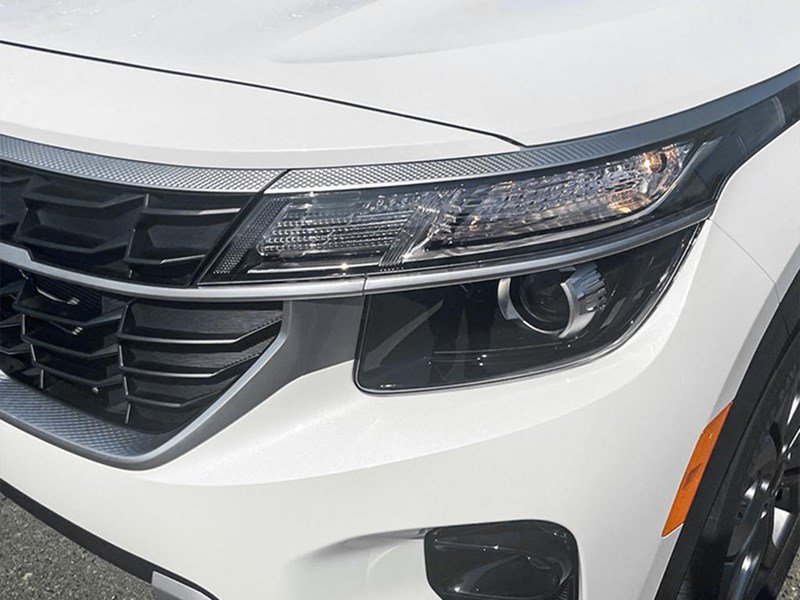 2025 Kia Seltos LX AWD