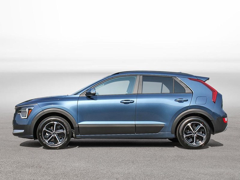2025 Kia Niro EX FWD
