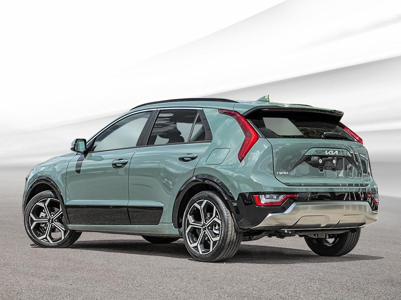 2025 Kia Niro SX FWD
